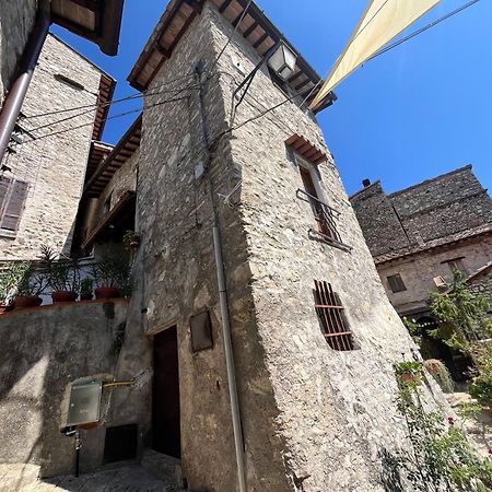 Appartamento A Valle San Martino Di ספולטו מראה חיצוני תמונה
